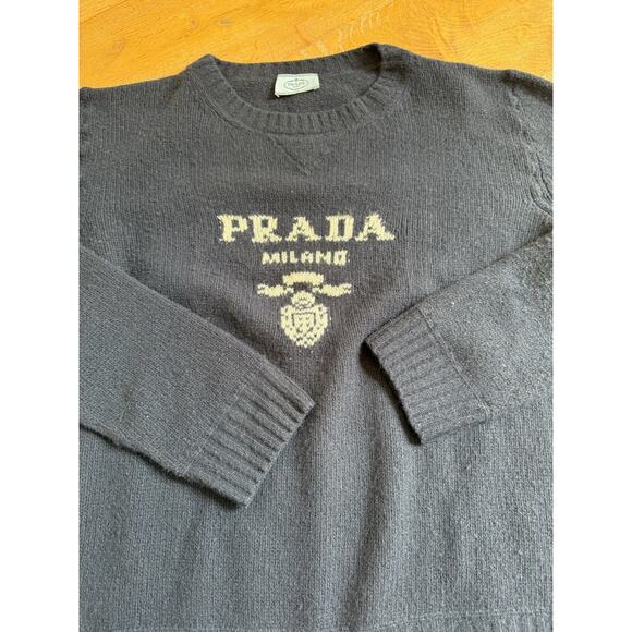 Women's 44 (8) Cashmere wool Prada logo crew-neck sweater Navy L Spellout knit - Picture 4 of 12